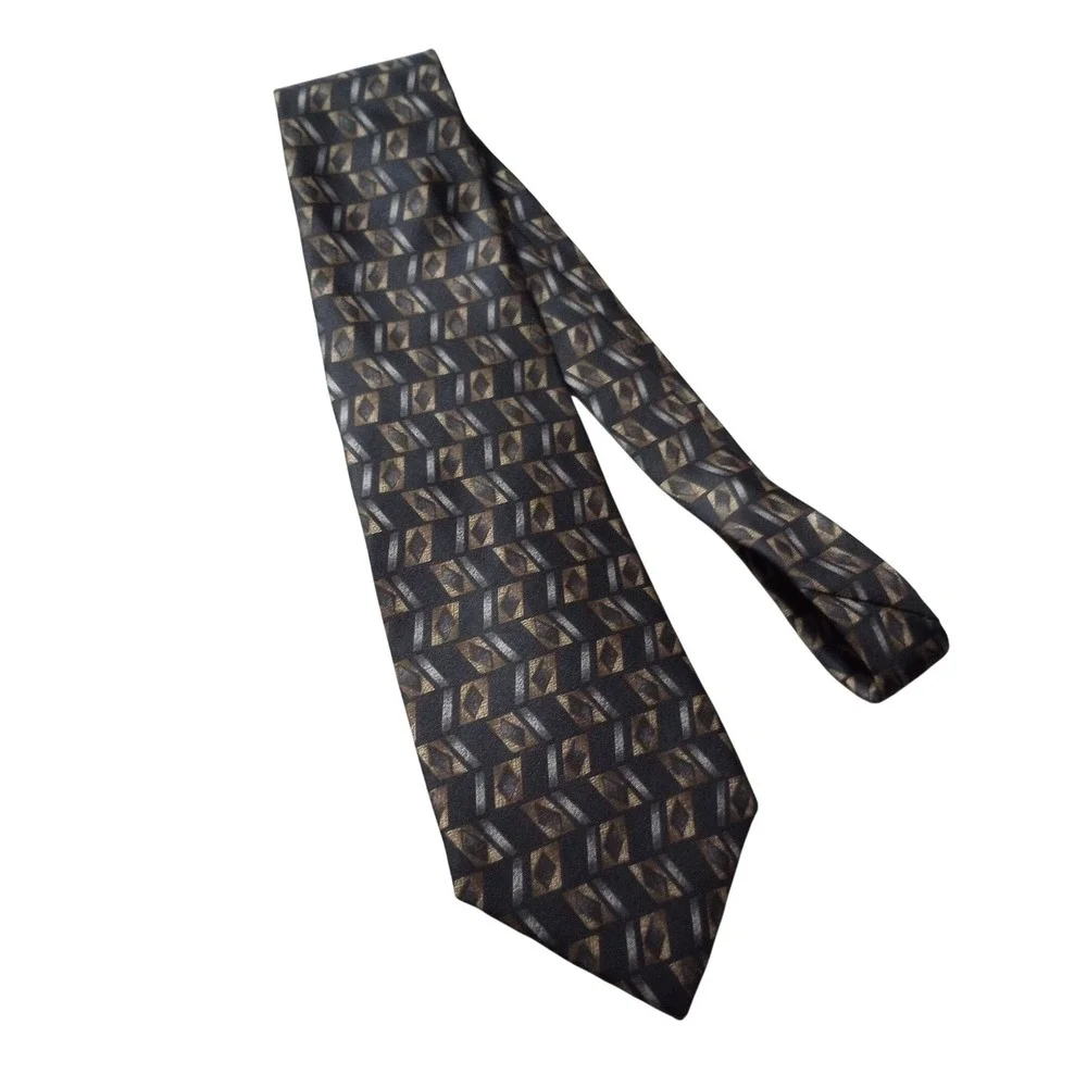 Barrington Mens Silk Tie Black Gold Silver Geometric Diamond Chevron Pattern